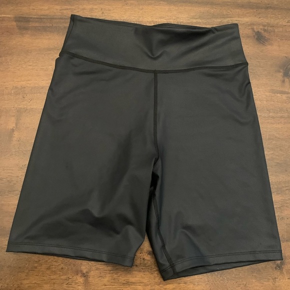 Abercrombie & Fitch Pants - Abercrombie & Fitch Biker Shorts Women’s Medium Black